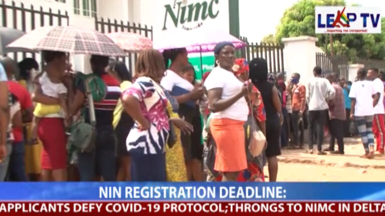 NIN DEADLINE:APPLICANTS DEFY COVID-19 PROTOCOLS;THRONGS TO NIMC OFFICE IN ASABA